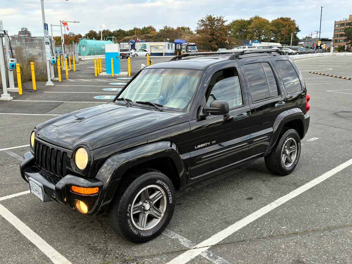 2003 Jeep Liberty - Great Shape, 4x4 - photo 3