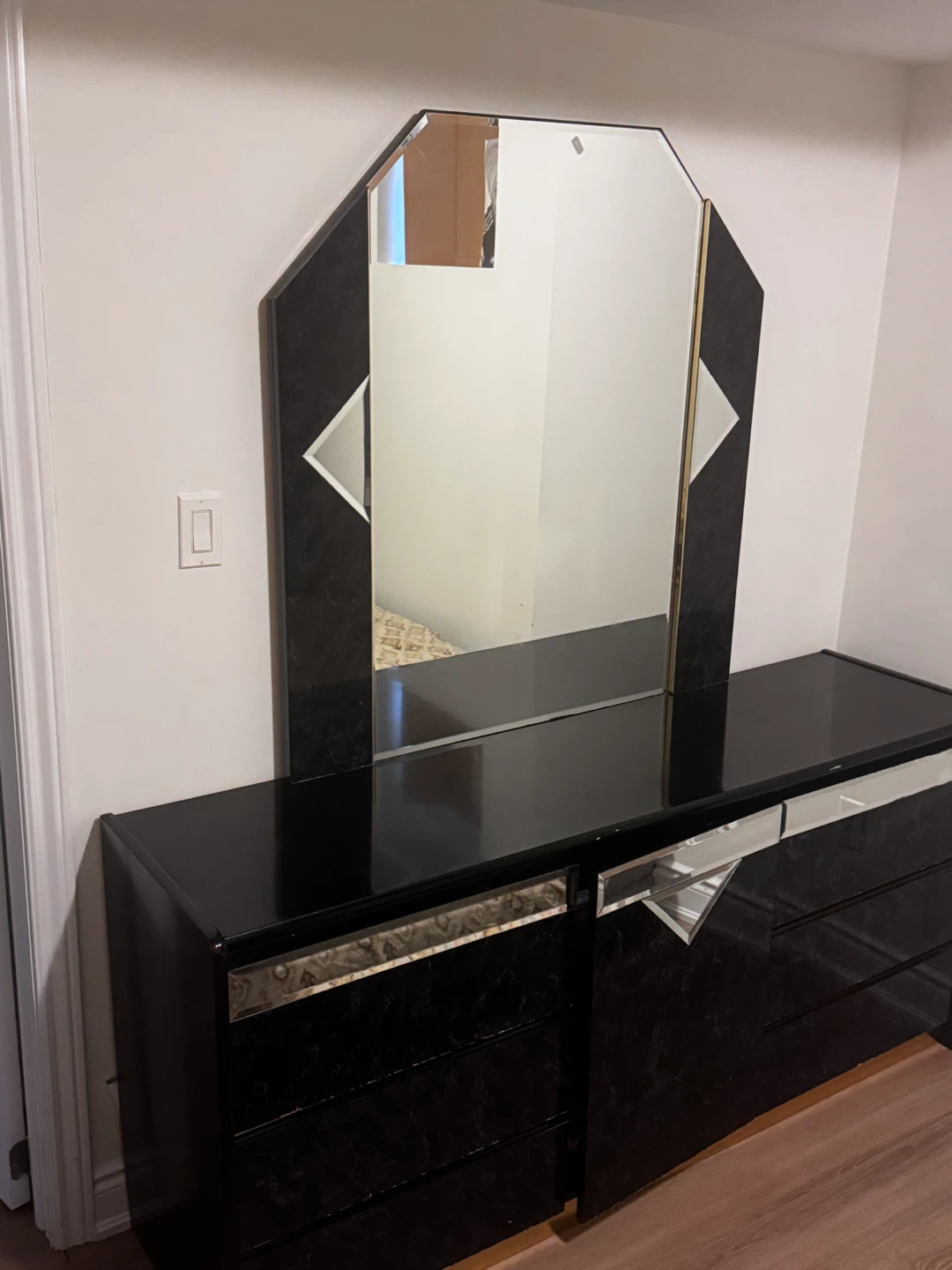 Black  Bedroom Set with Mirror