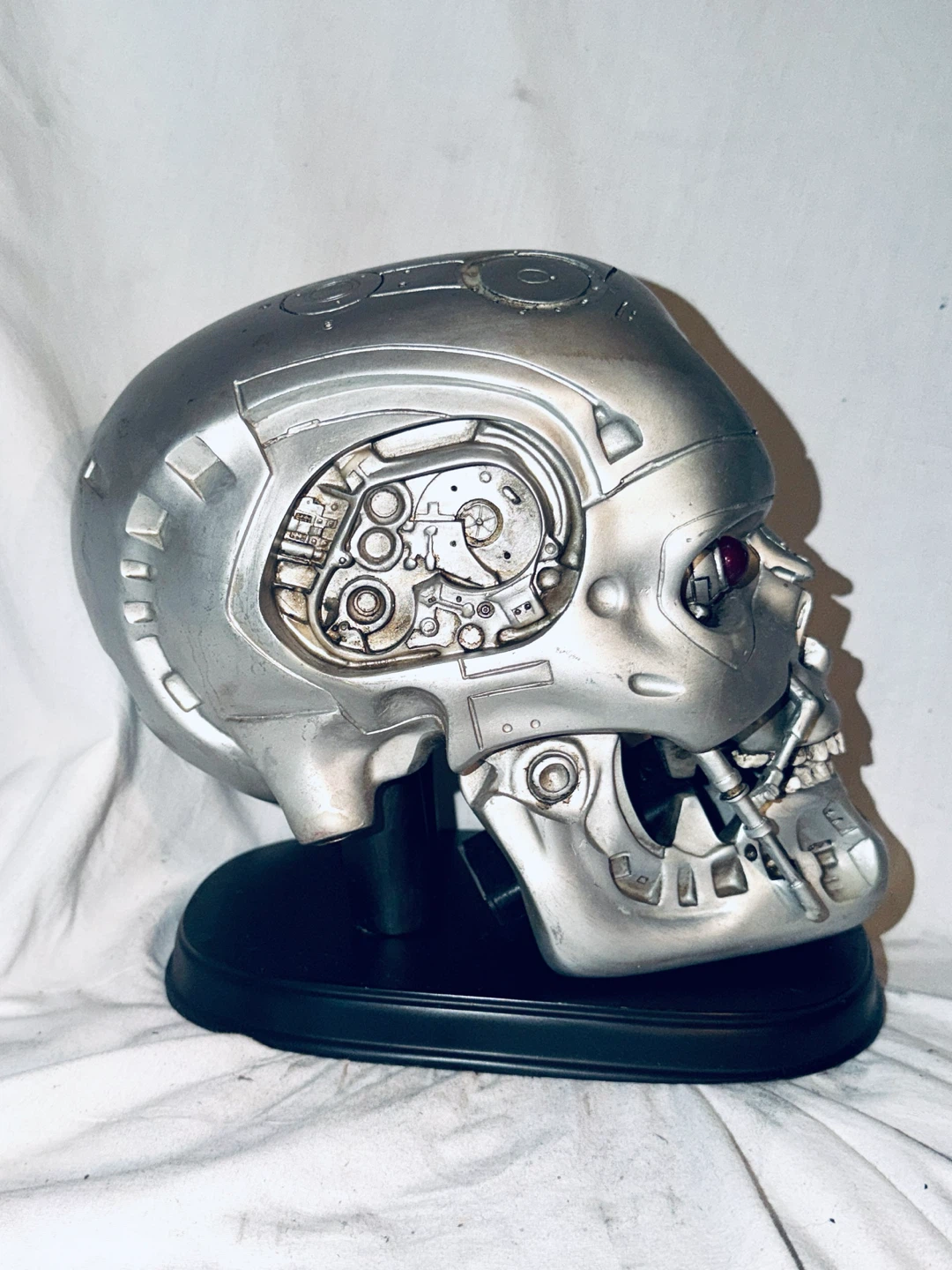 Terminator T-800 Endoskeleton Head Statue - photo 4