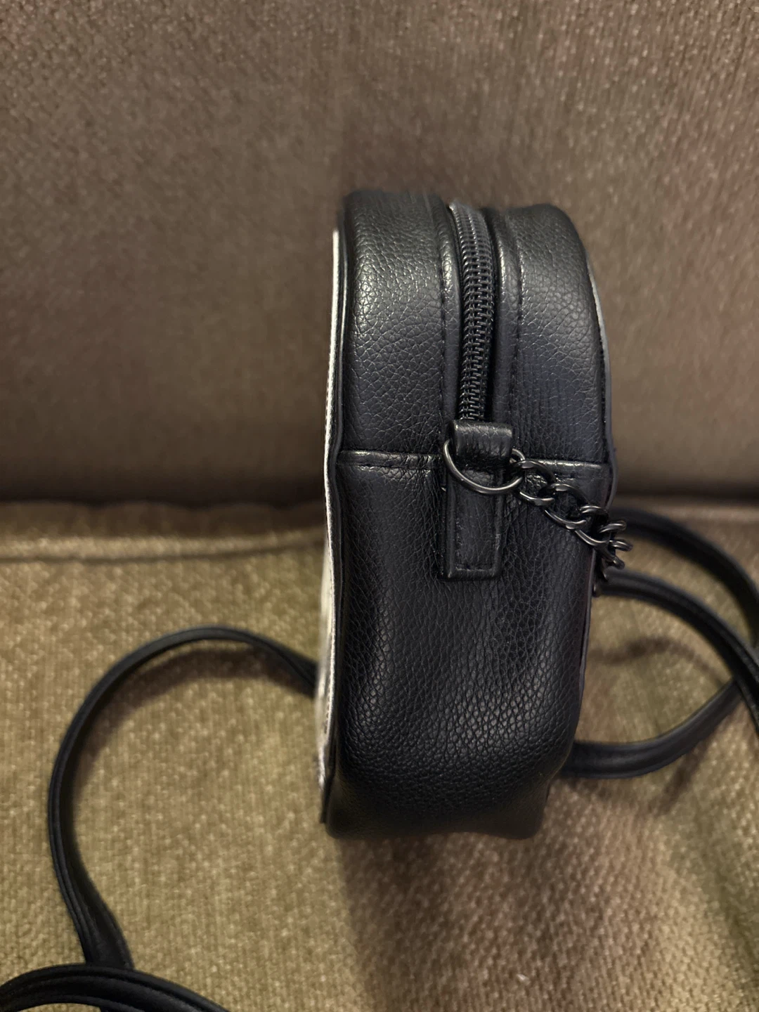 Black and White Skull Crossbody Bag - photo 2