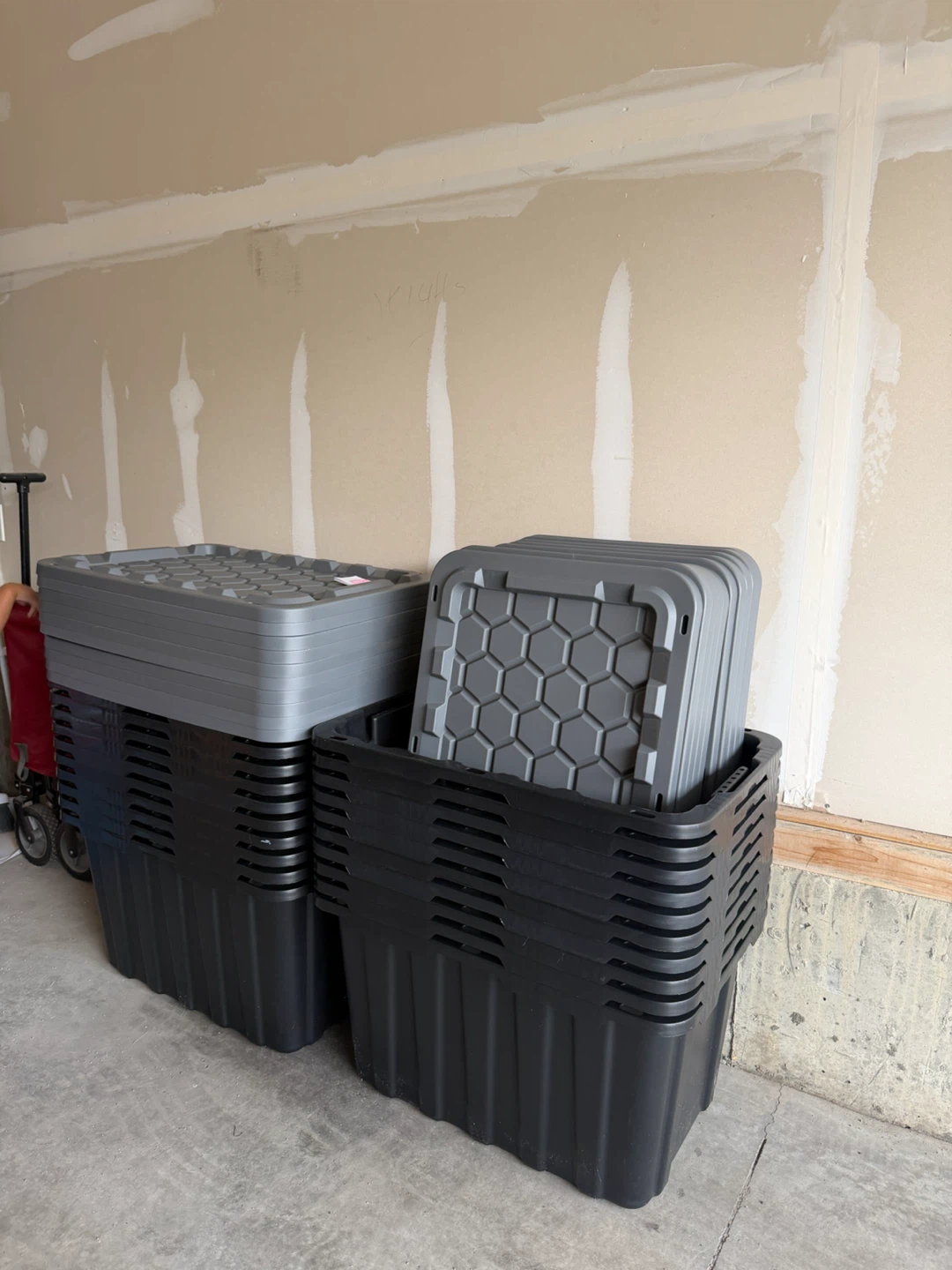 Reusable Moving Totes for Rent – No Cardboard Needed! - photo 3