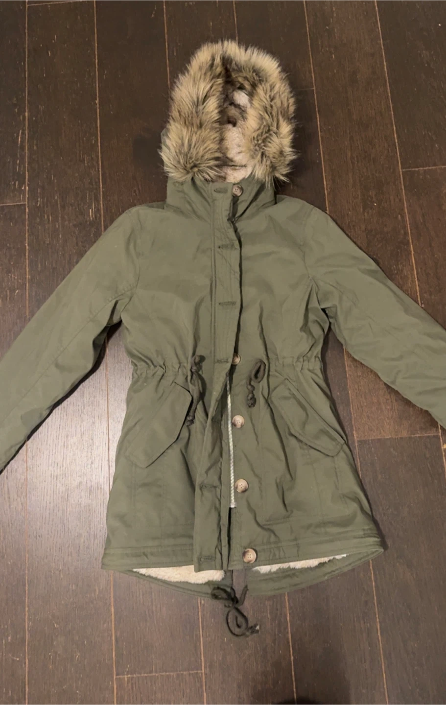 Hollister Faux Fur-Lined Parka Olive - photo 2