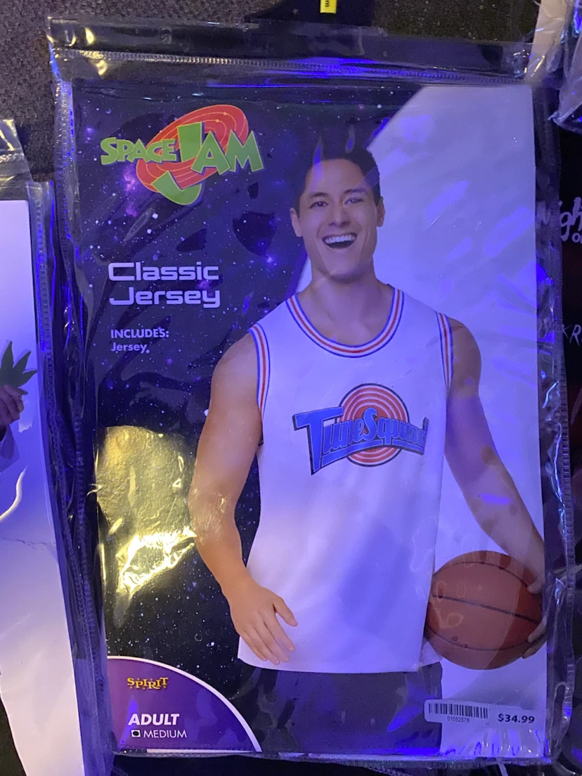 Spirit Halloween Adult Costumes - photo 3