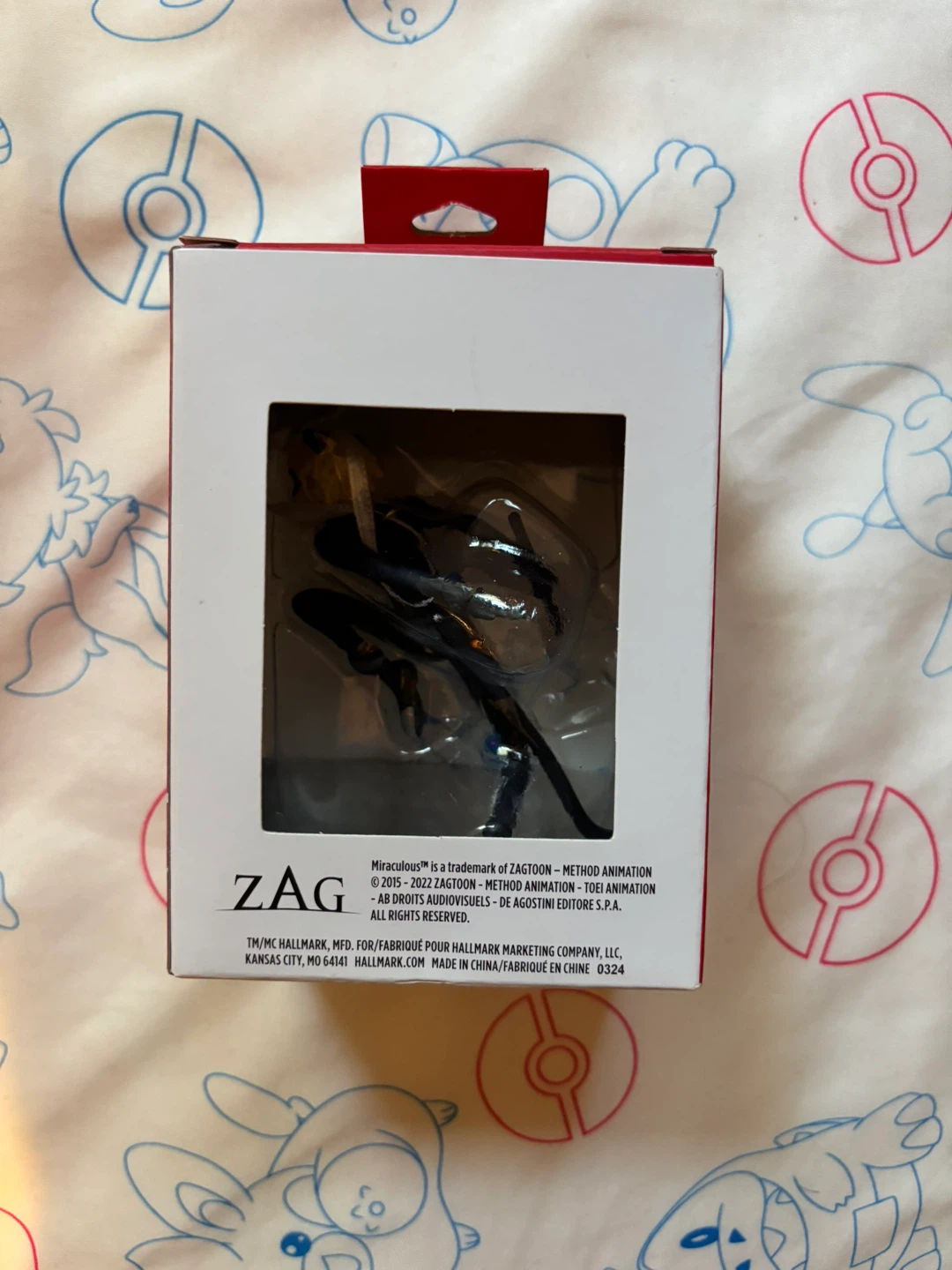 Hallmark Miraculous Cat Noir Christmas Ornament - photo 3