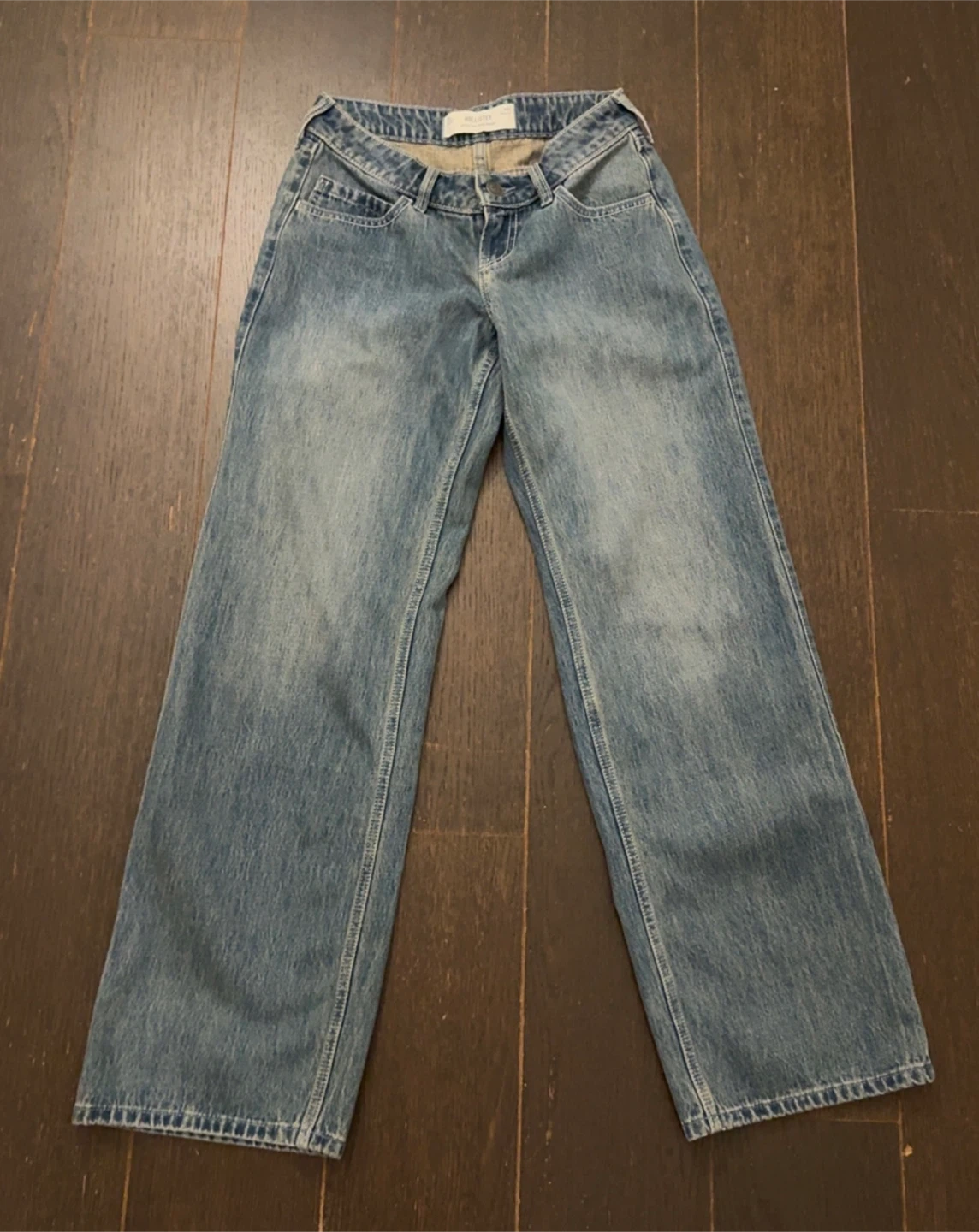 Hollister Ultra Low-Rise Baggy Jeans