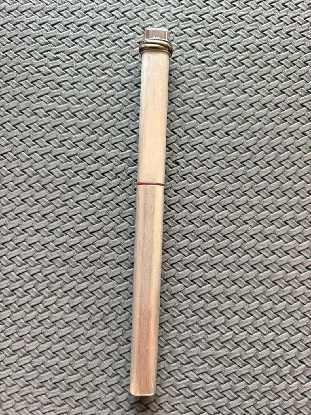 Rare Vintage Cartier Trinity Ballpoint Pen - photo 2