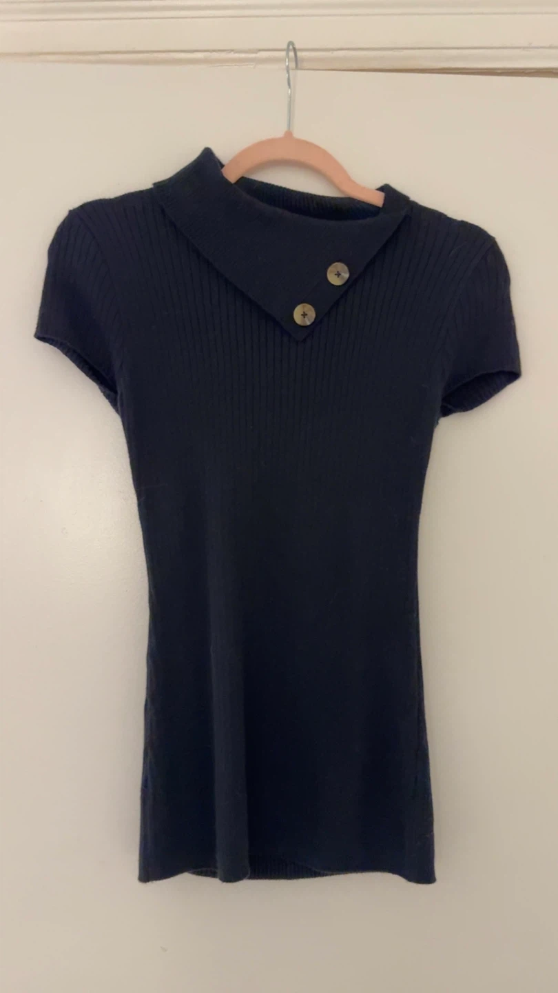 Hollister Black Short Sleeve Tunic Sweater