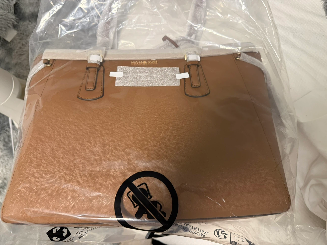 Michael Kors Voyager Large Tote Bag - Luggage Brown - photo 2