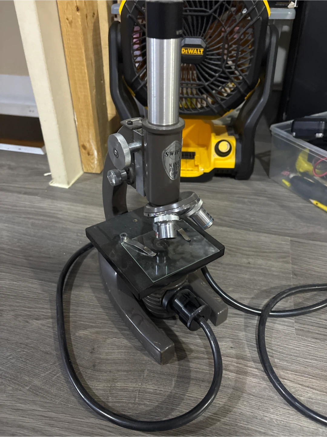 Swift 950 series microscope