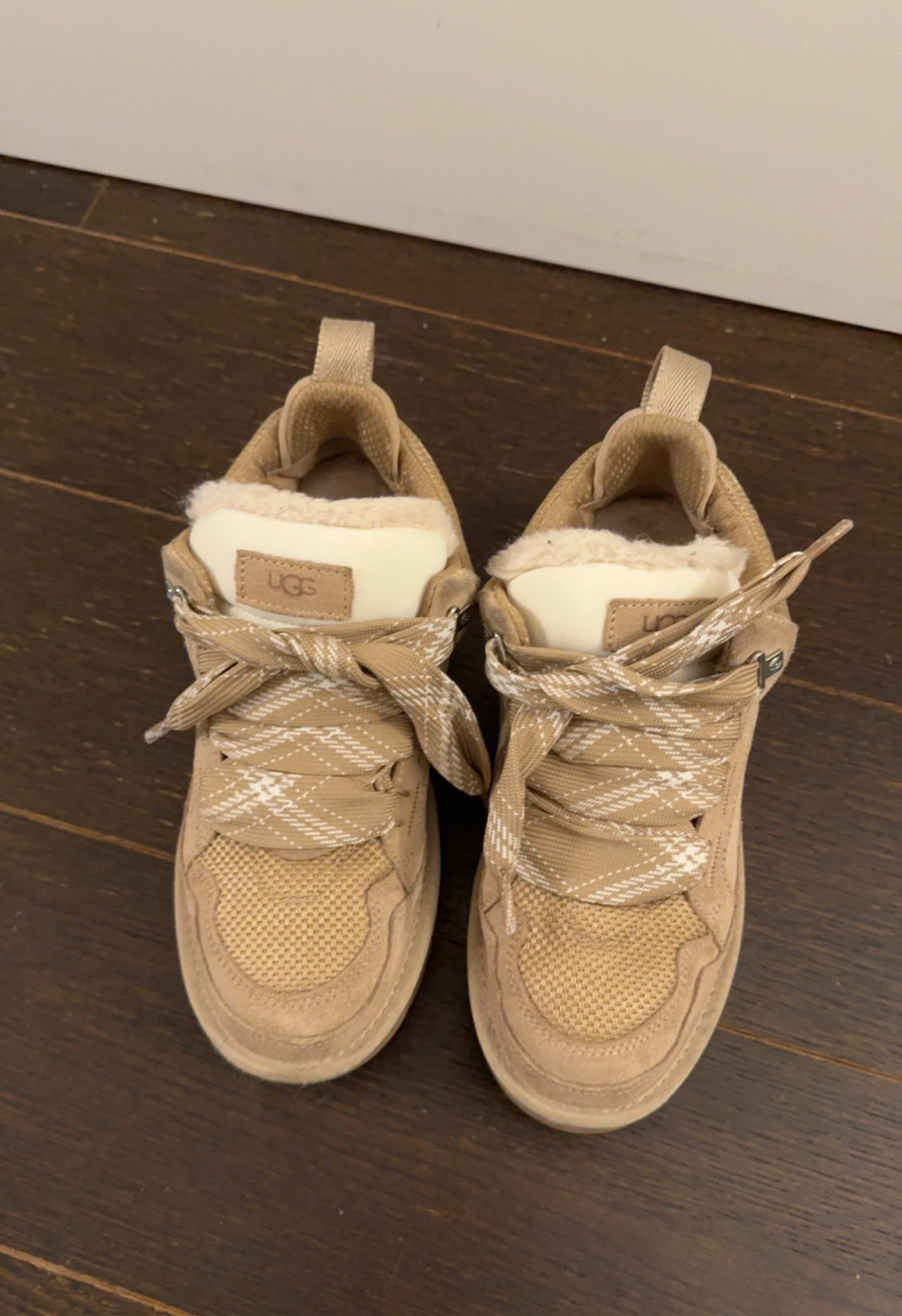 UGG Women’s Lowmel in Sand - photo 4