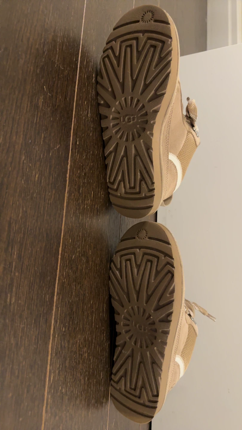 UGG Women’s Lowmel in Sand - photo 5