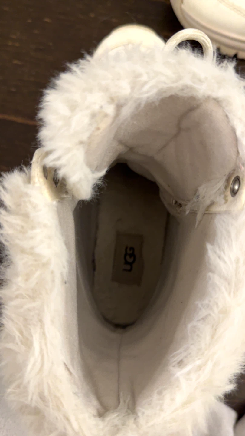 UGG Women’s Yose Fluff Winter Boots - photo 4