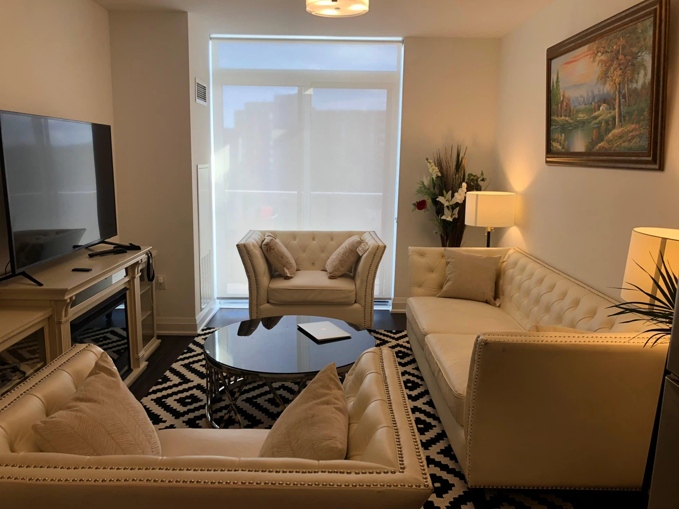 Entire 1 bedroom Apartment for short term stay