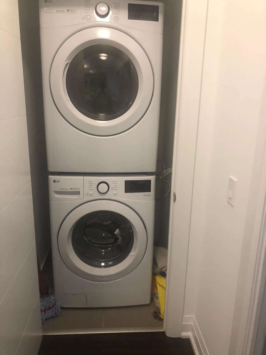 Entire 1 bedroom Apartment for short term stay - photo 2