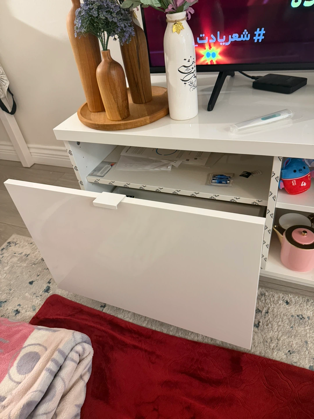 White Media Console - photo 4