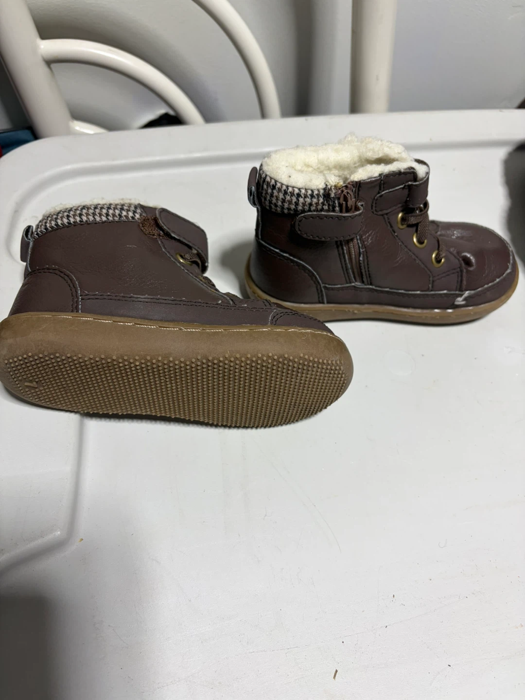 Toddler Brown Winter Boots Size 7 - photo 2