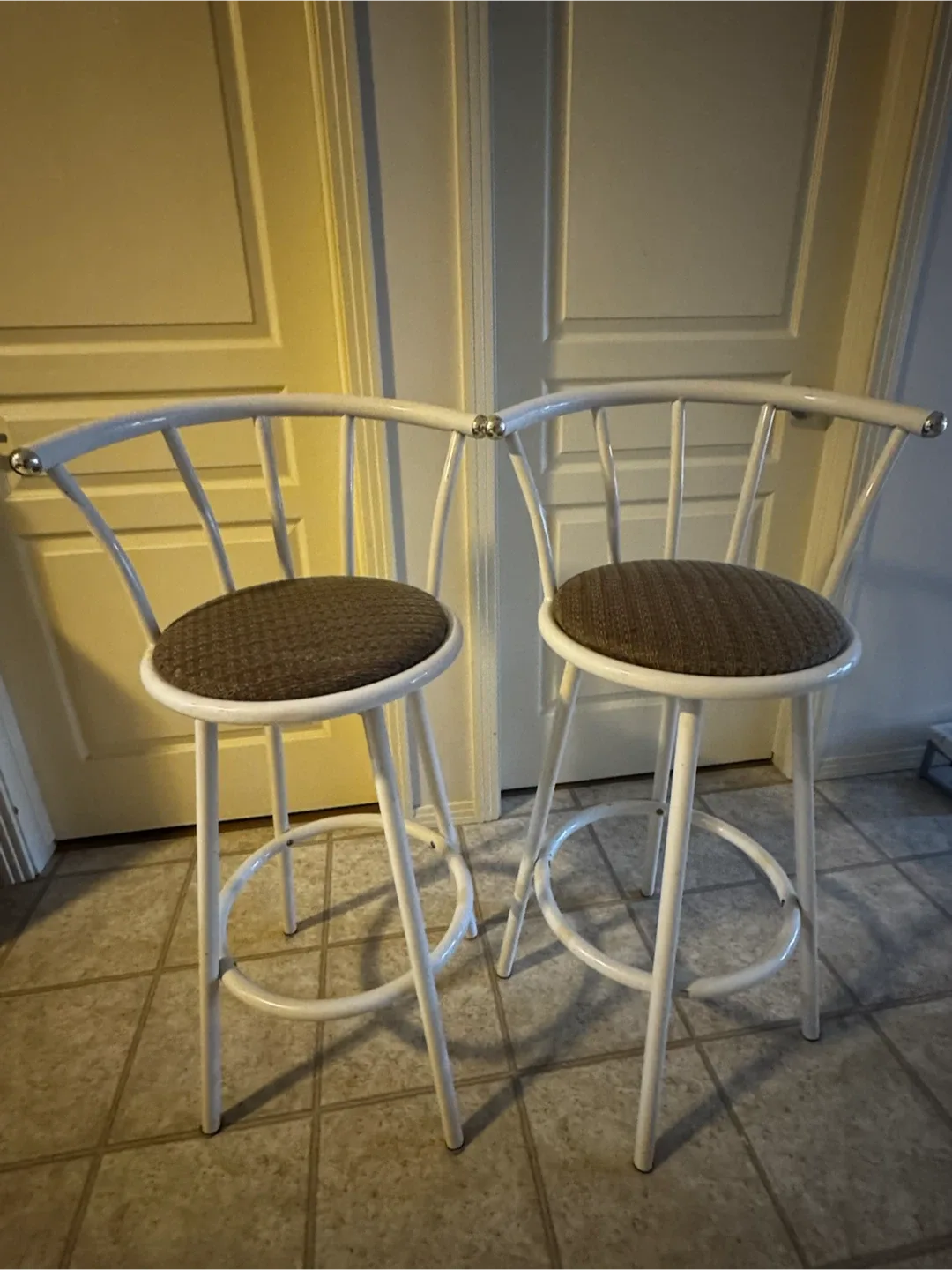Set of Two White Metal Bar chairs - photo 2