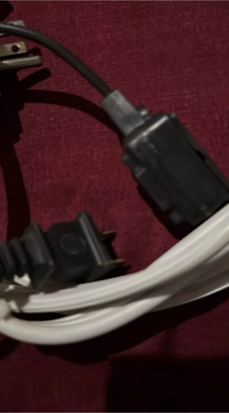 Two standard extension cords heavy duty - photo 3