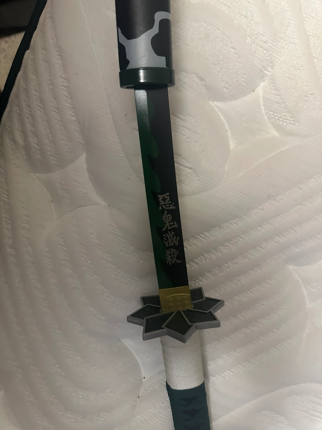 3 Demon Slayer Katana swords with box bundle - photo 2