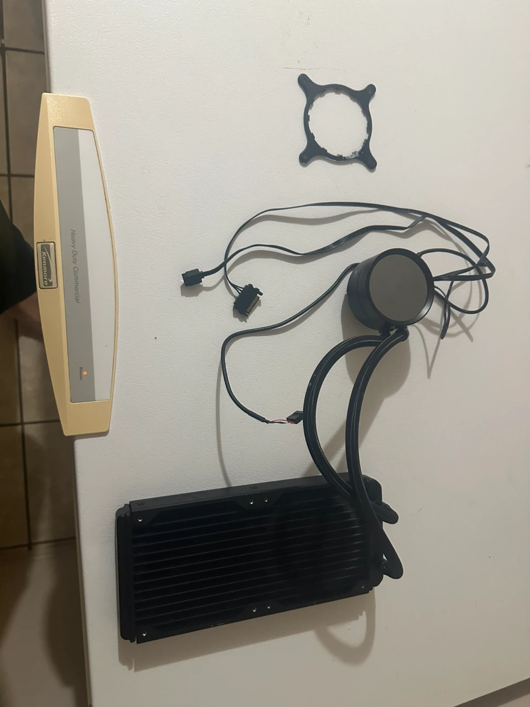 CPU Liquid Cooler AIO Intel only mounting bracket