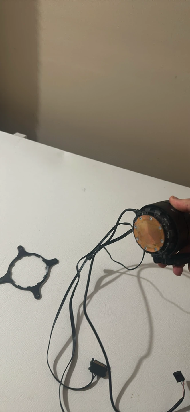 CPU Liquid Cooler AIO Intel only mounting bracket - photo 5