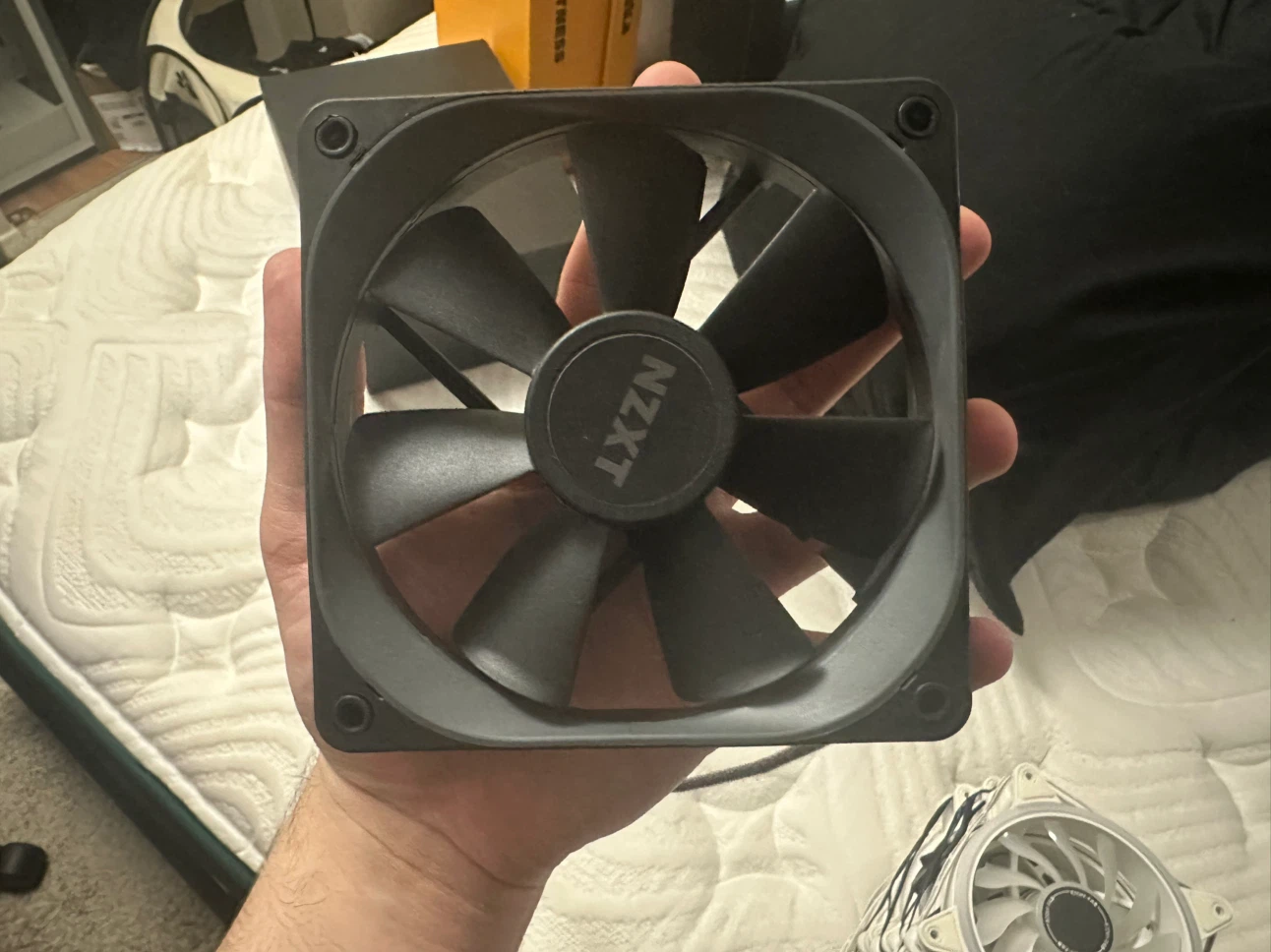 9pack Computer Case Fans: NZXT and EZDIY-FAB 120mm pwm pc fans - photo 3