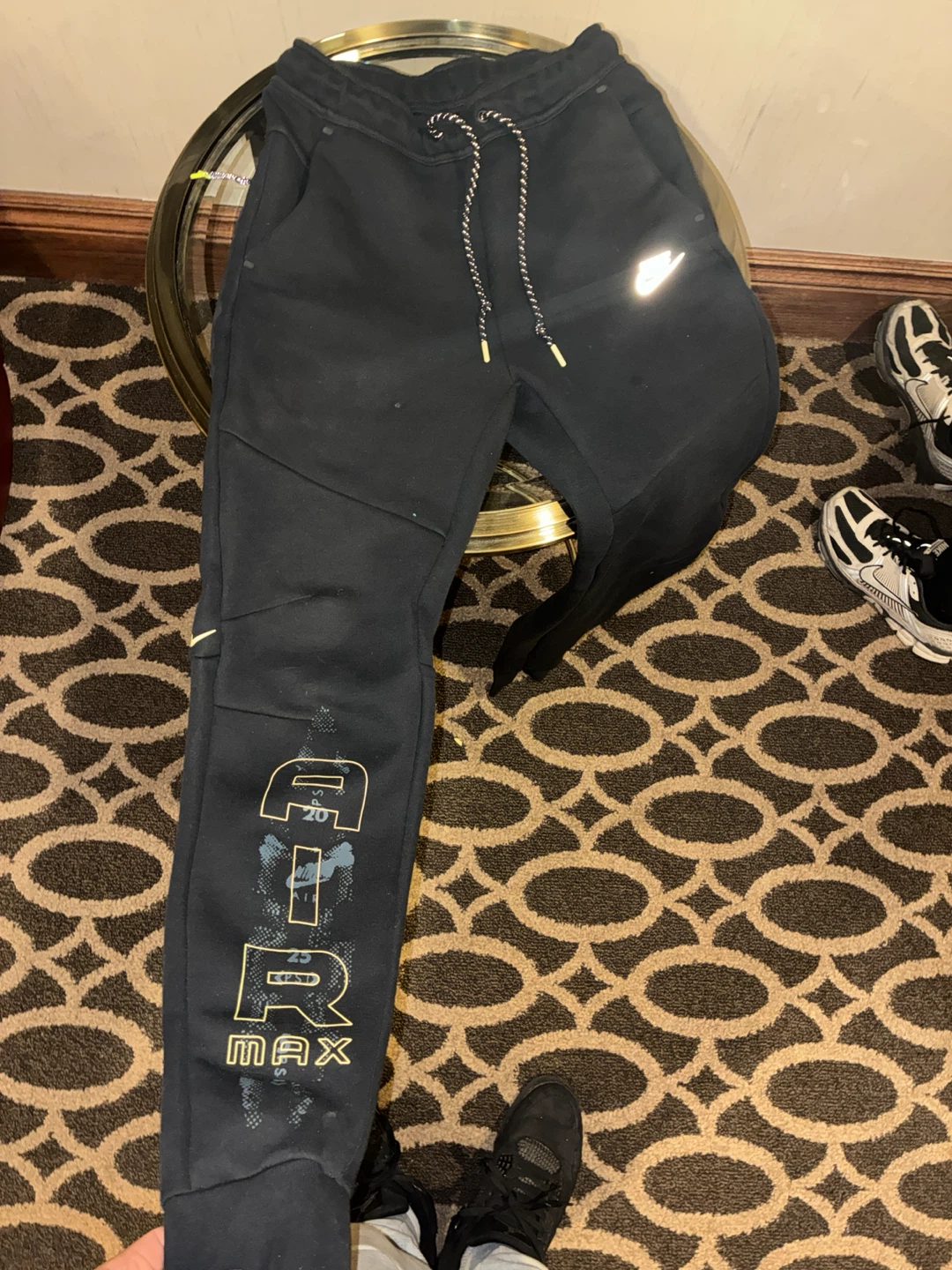 Nike Tech Air Max Sportswear Joggers - Men Small