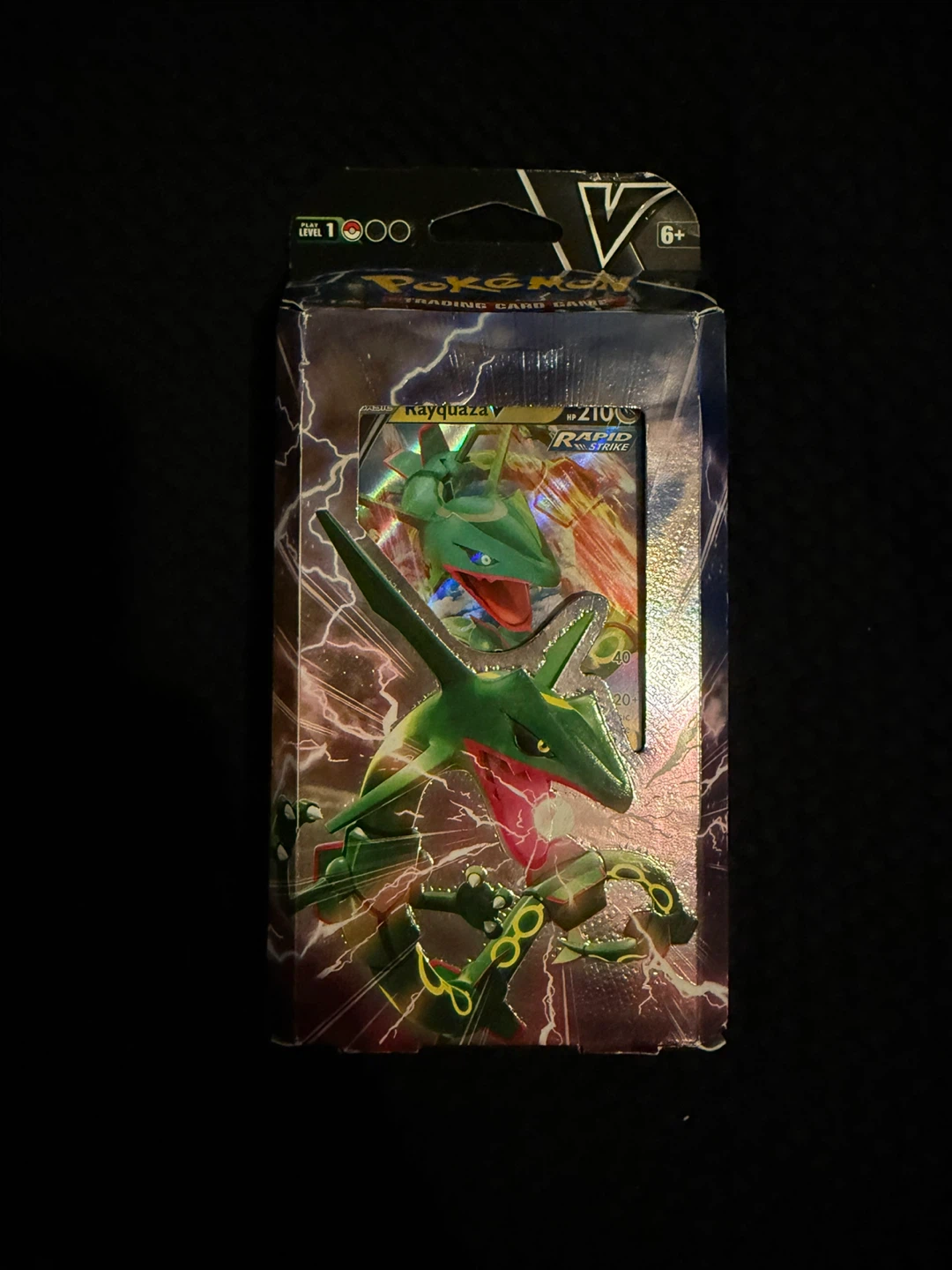 Pokemon TCG Trainer Kit and Rayquaza V Battle Deck