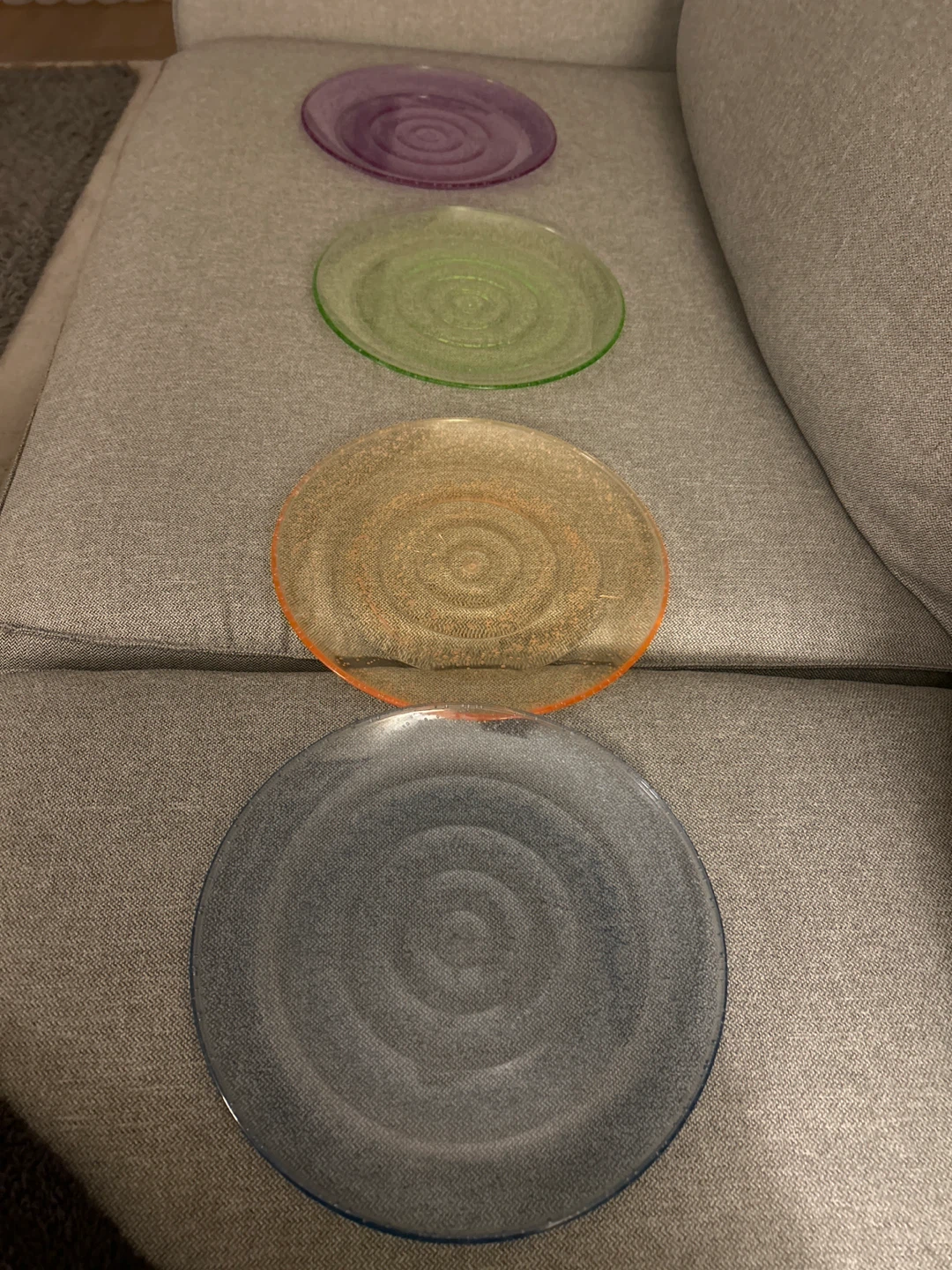 Set of 4 multi-coloured glass plates