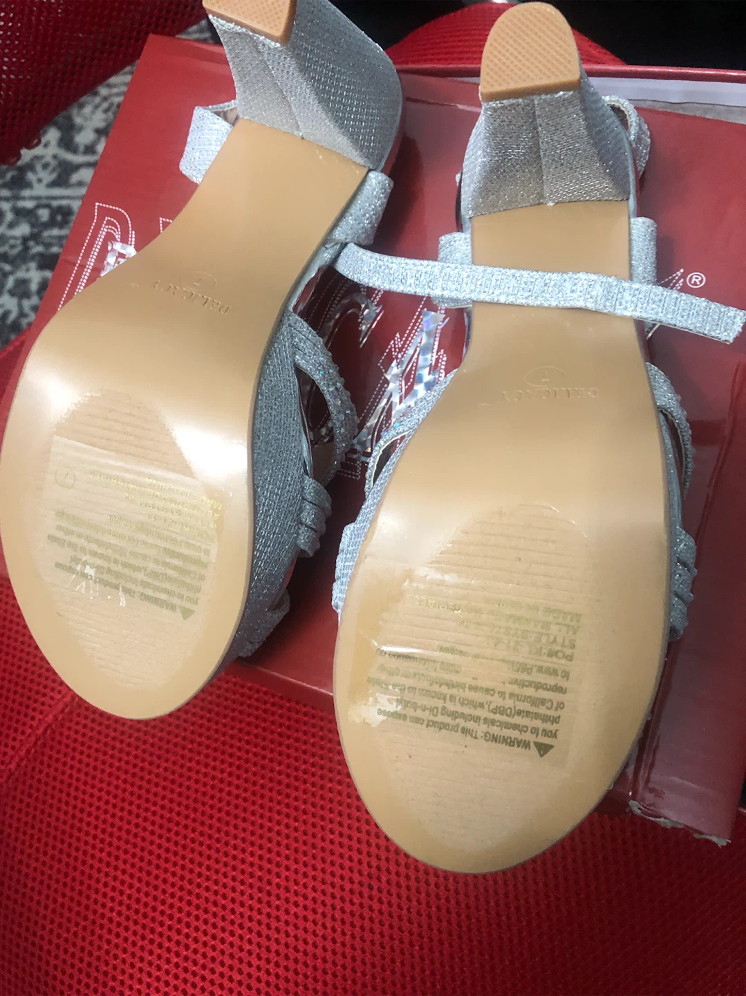 Delicacy Silver Glitter Sandals - photo 2