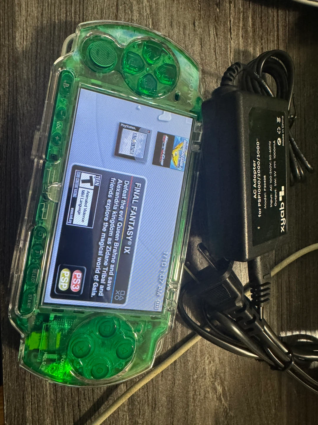 Sony PSP Translucent Green Handheld Console - photo 3