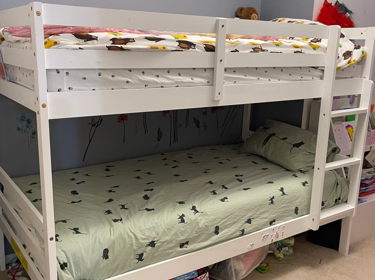 White Wooden Bunk Bed - photo 3