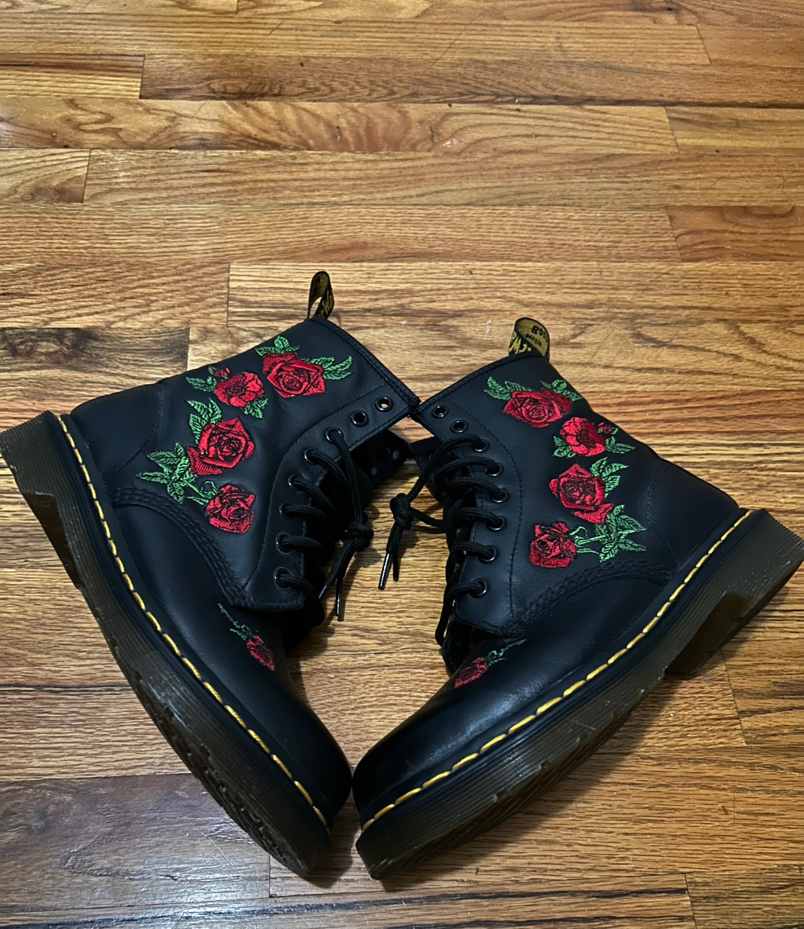 Doc Martens Rose Embroidered Boots (7) - photo 2