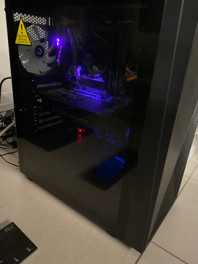 Desktop Gaming PC with Monitor + - photo 4