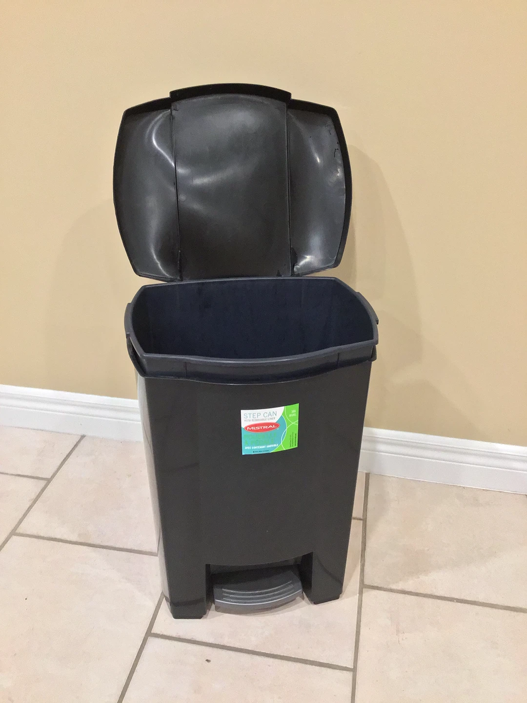 Mistral 30L Step Can