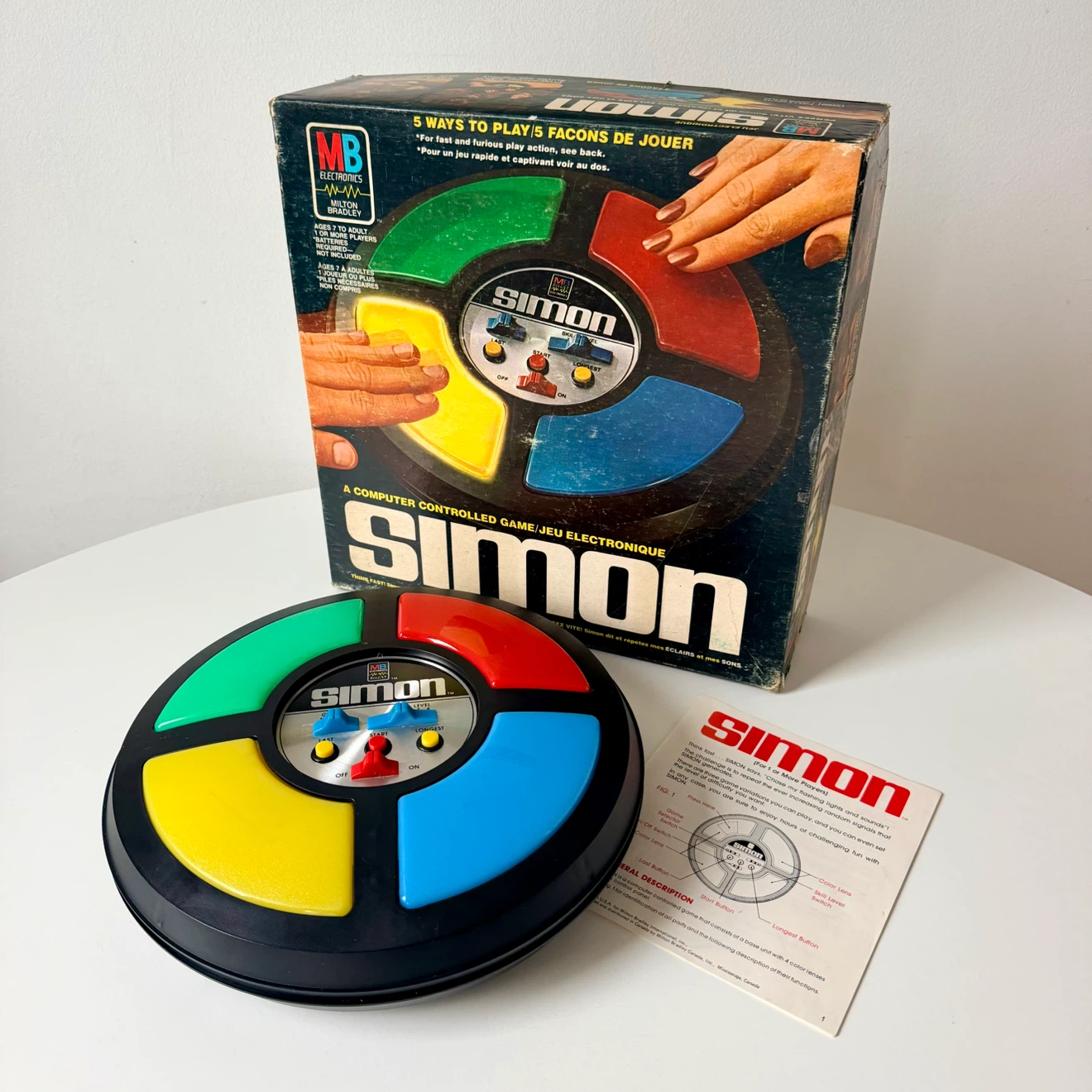 Working Vintage Simon Game in Box