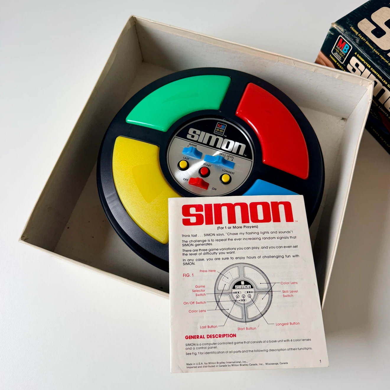 Working Vintage Simon Game in Box - photo 5