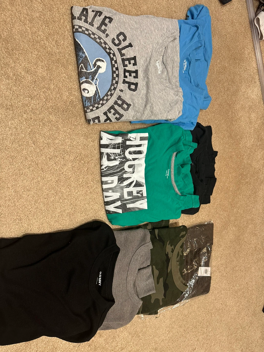 Boys Mixed Clothing Bundle Size Medium - photo 4
