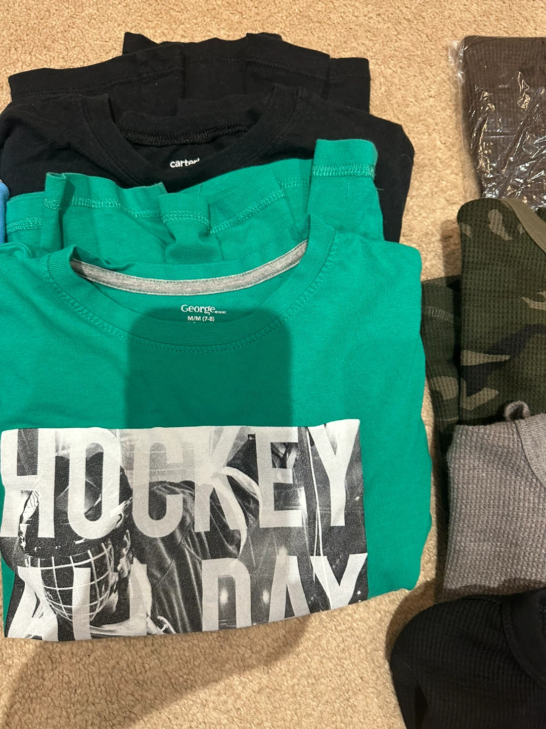 Boys Mixed Clothing Bundle Size Medium - photo 2
