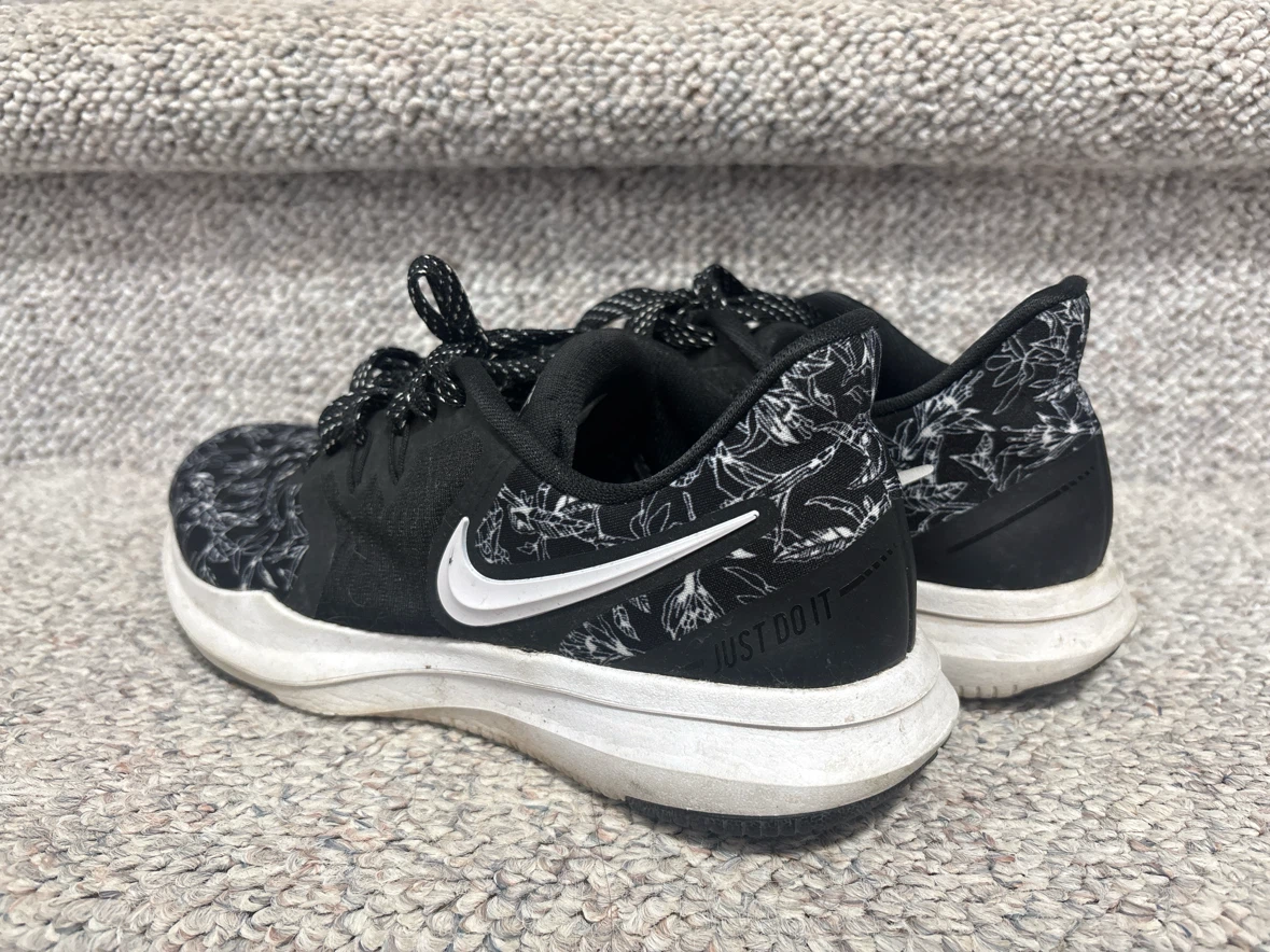 Nike Women's Floral Training Shoes