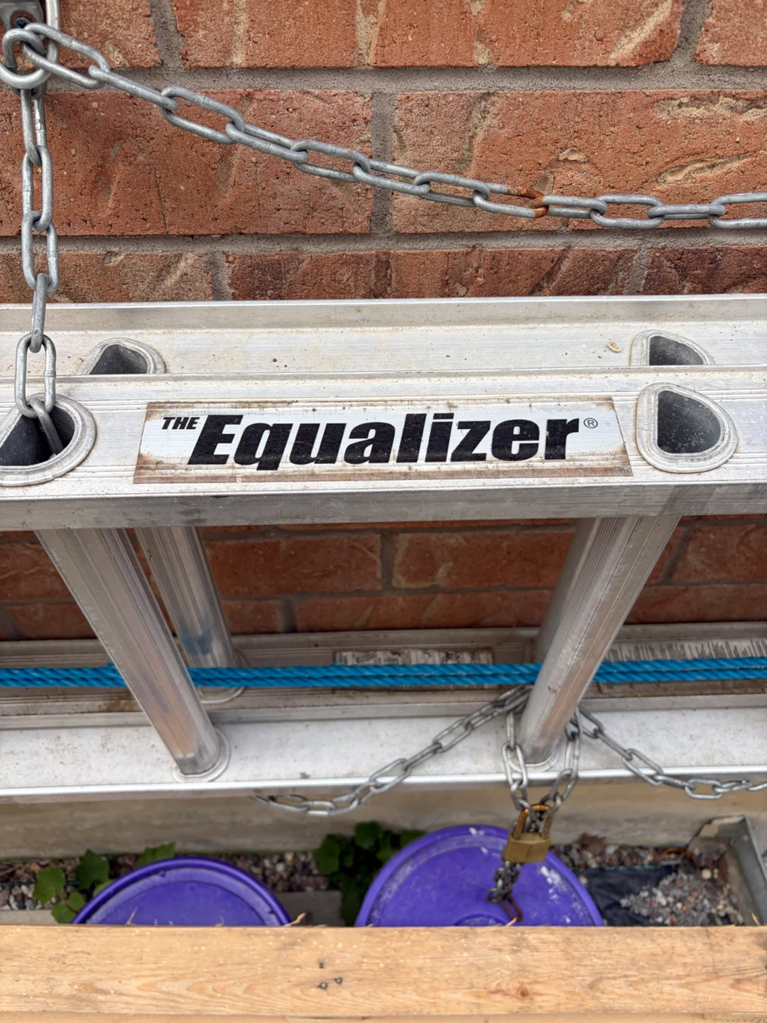 Werner The Equalizer Extension Ladder