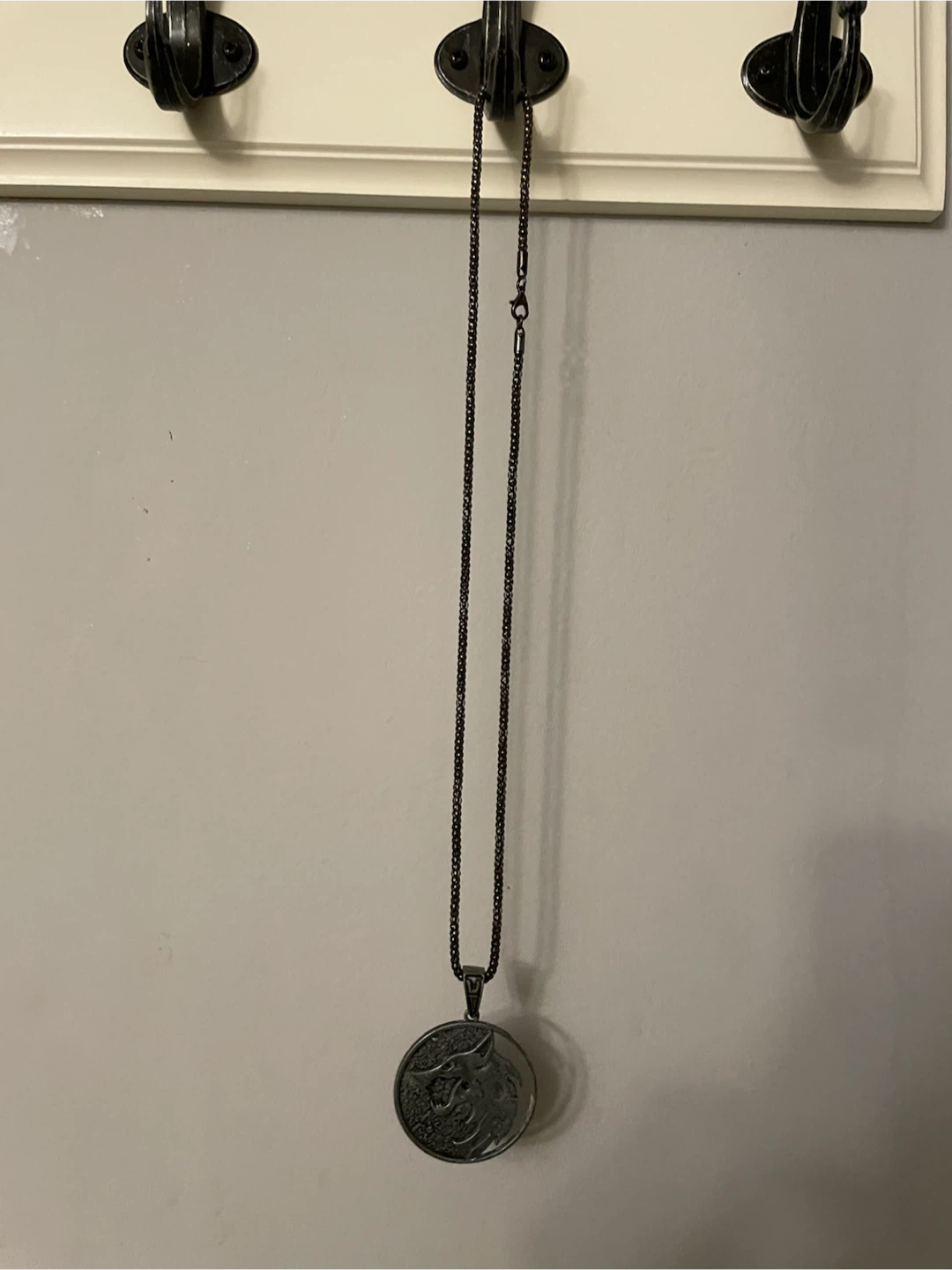 The Witcher Wolf Medallion Necklace - photo 2