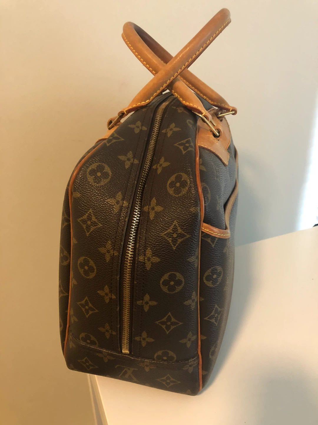 Authentic LV bag - photo 2