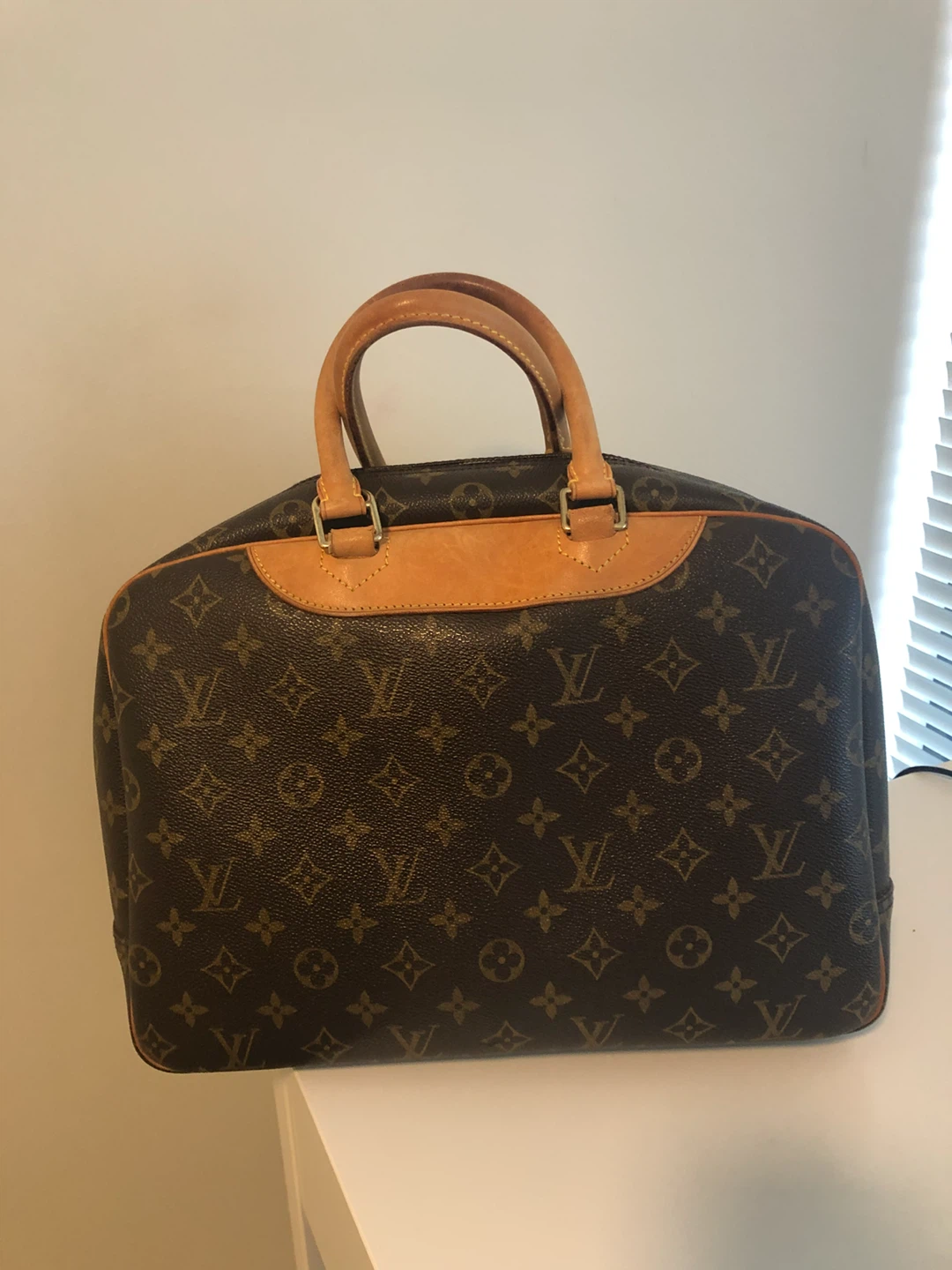Authentic LV bag - photo 3