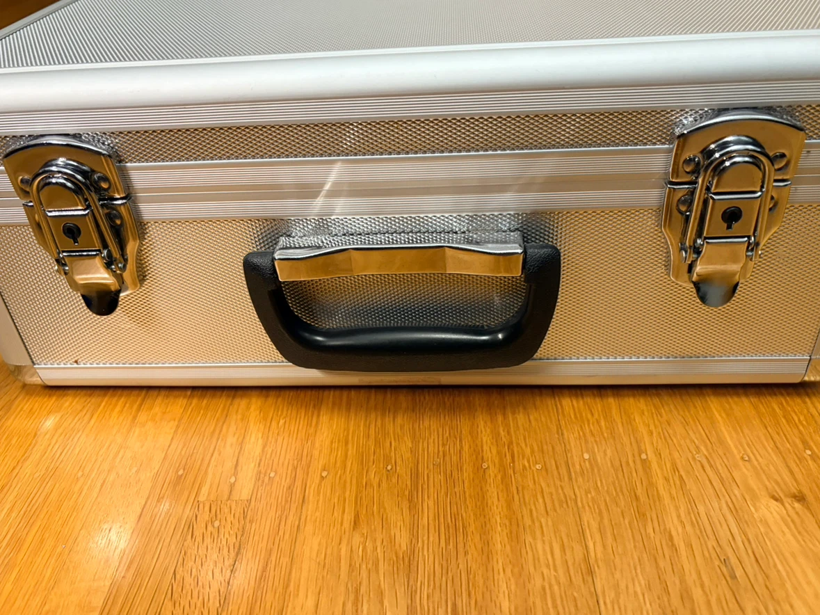 Aluminum Hard Shell Carrying Case - photo 3