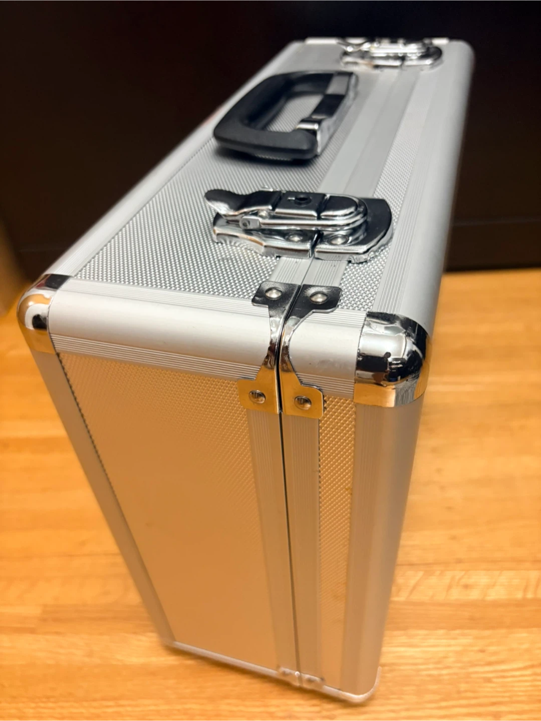 Aluminum Hard Shell Carrying Case - photo 4