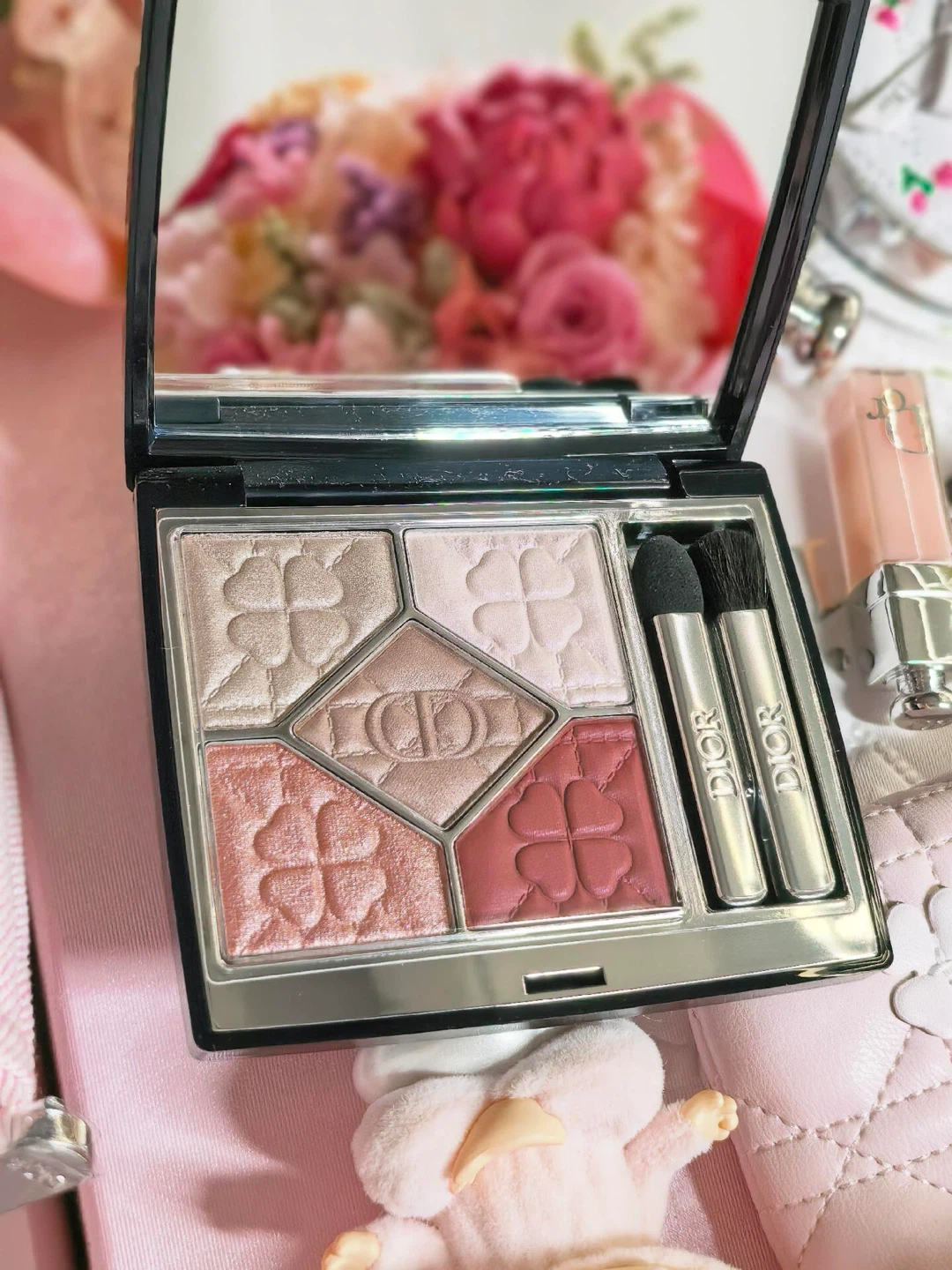 BNIB Dior Diorshow 5 Couleurs - Limited Edition 883
