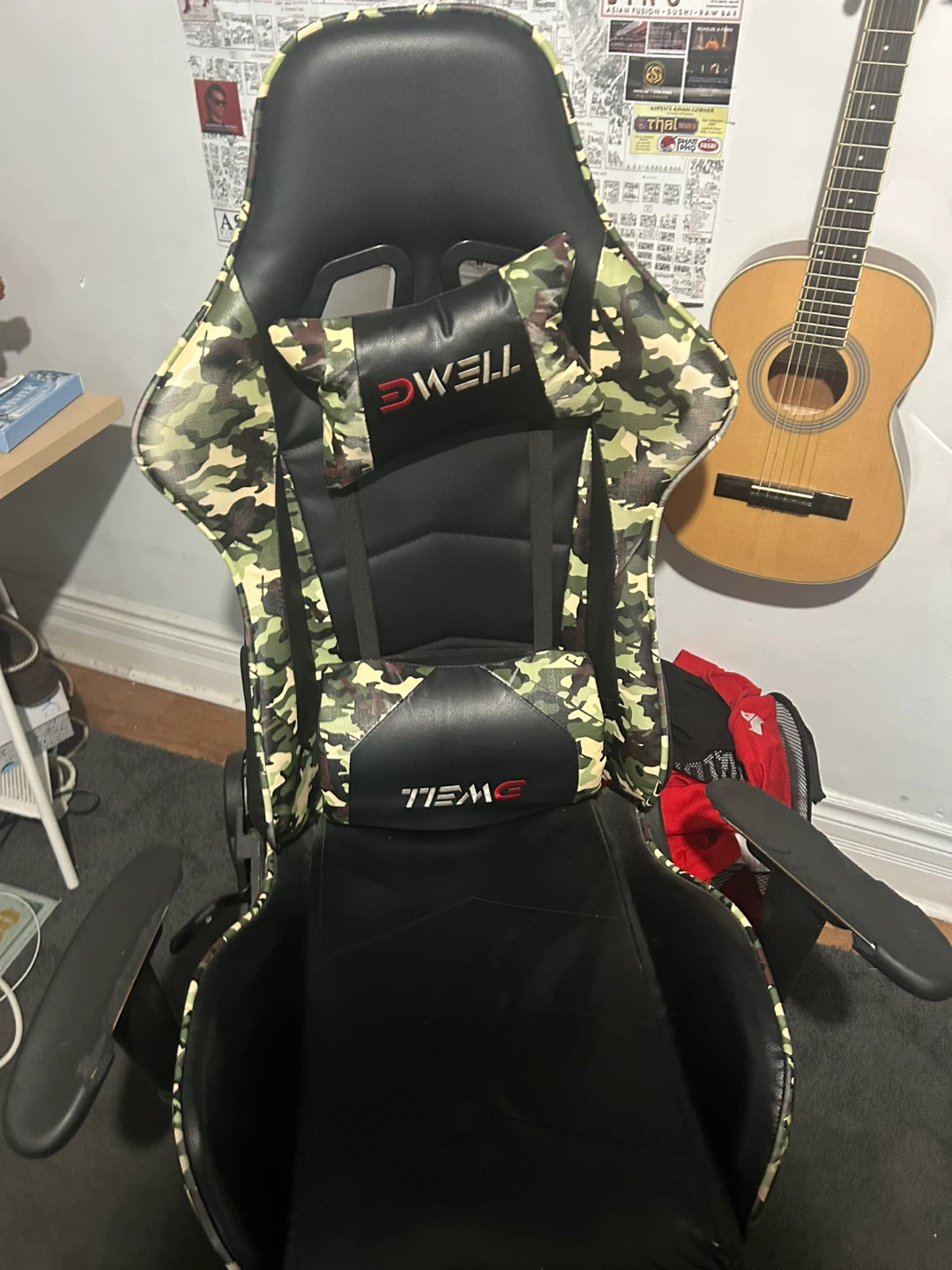 DWELL Camo Gaming Chair