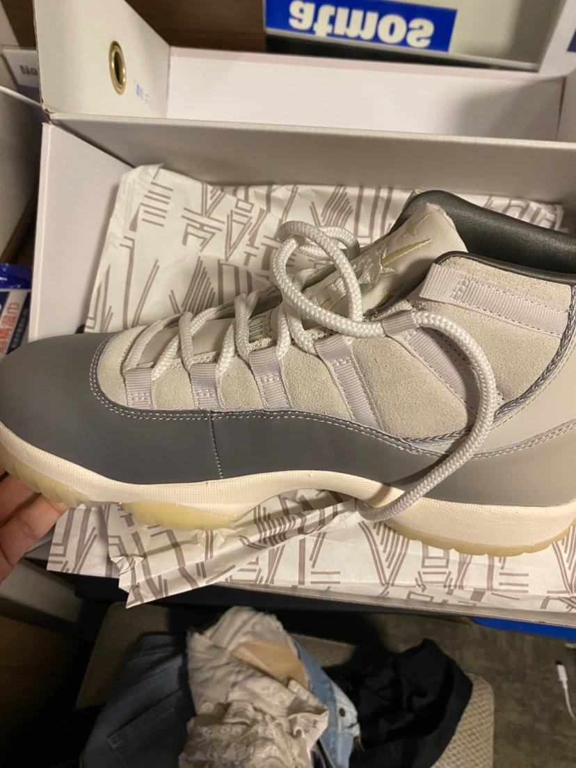 Air Jordan 11 Retro Premium Grey Japan exlusive - photo 4