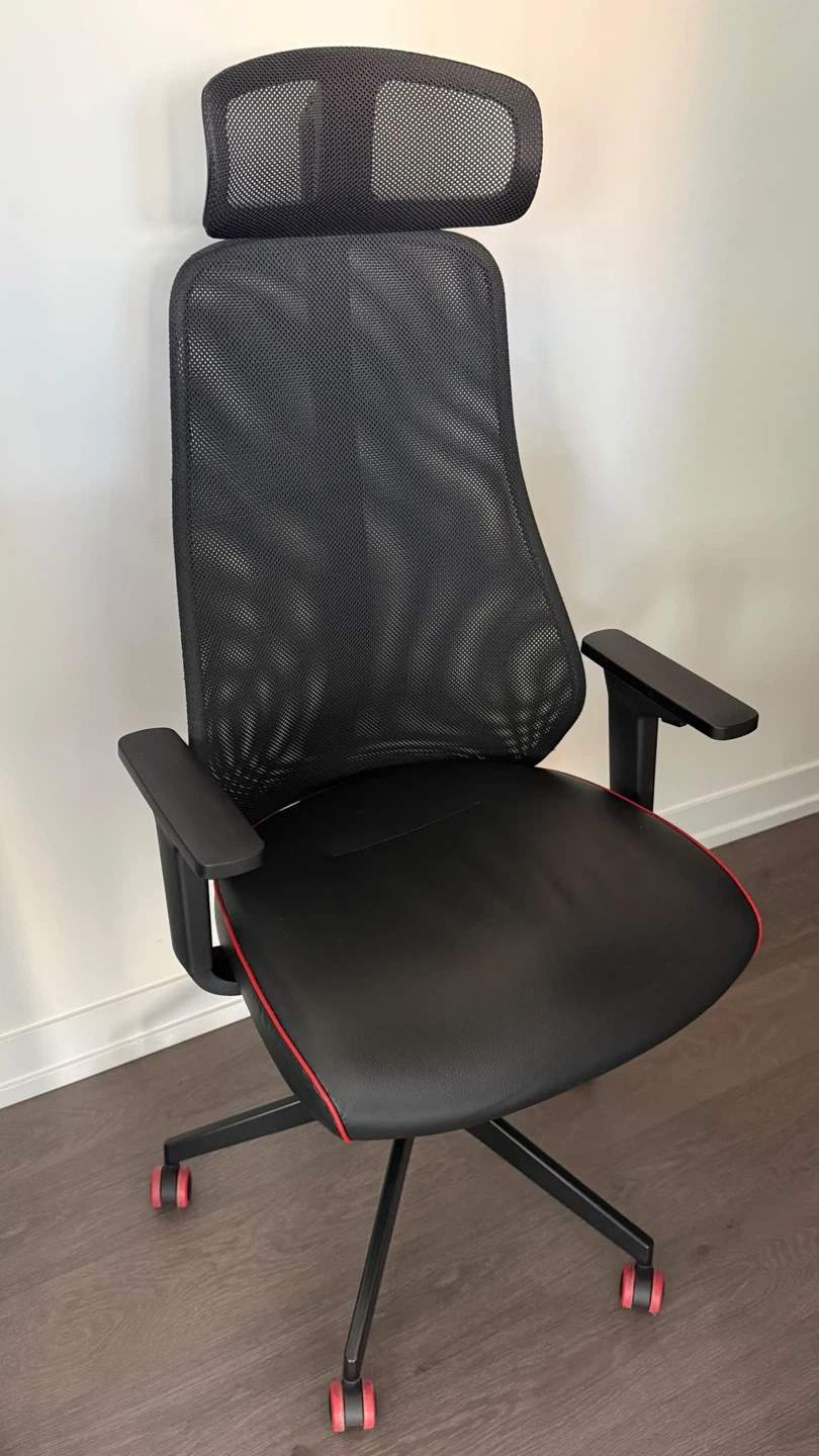 Black and Red Gaming Chair